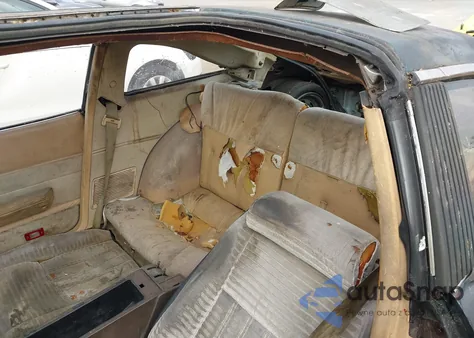 1983 Datsun 280Zx 2+2 z USA, uszkodzony, nr VIN JN1HZ06S9DX508114